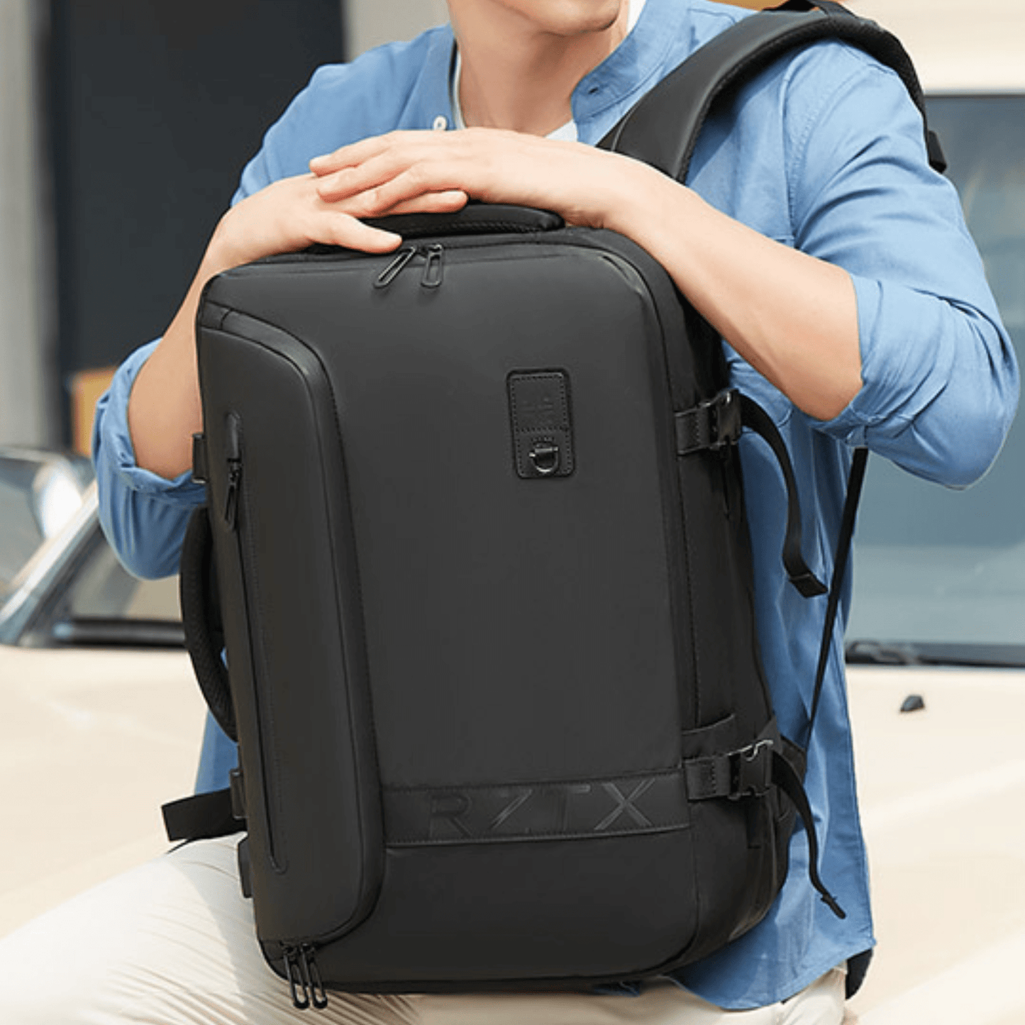 Yulin - Smart and Innovative Backpack